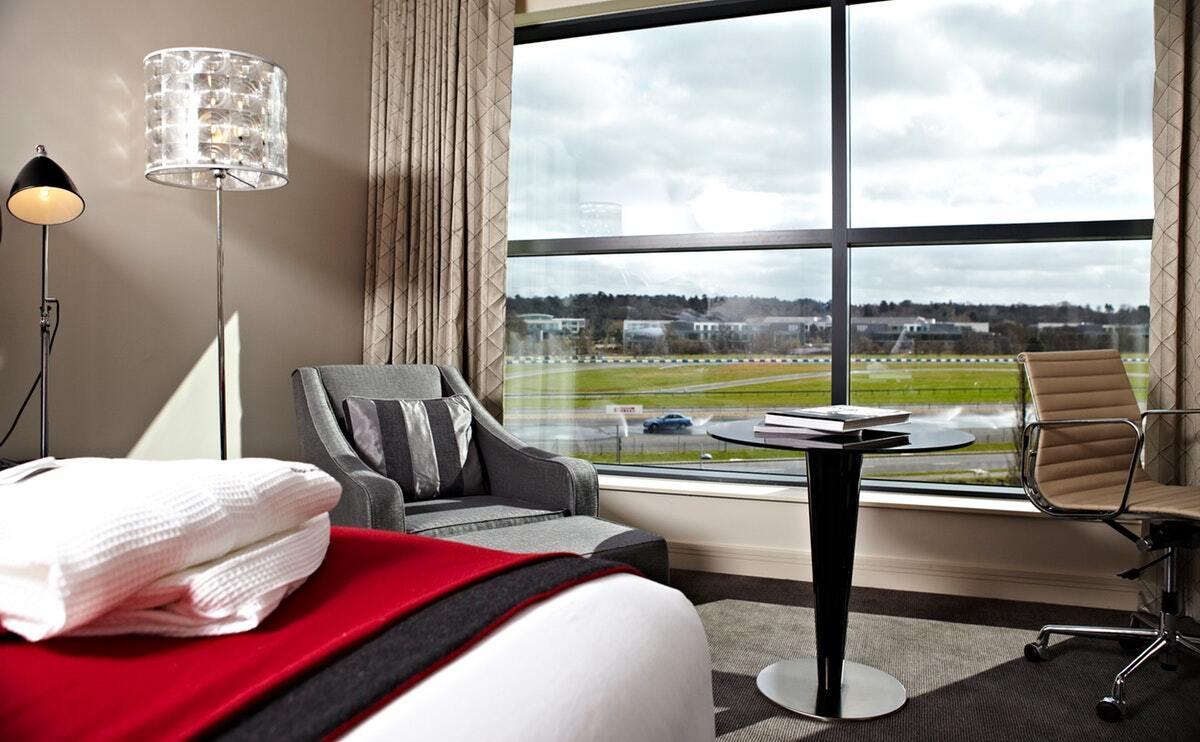 Brooklands Hotel & Spa Вейбридж Номер фото